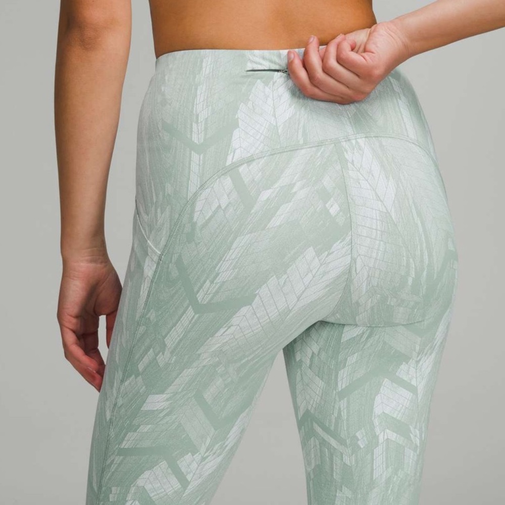 lululemon athletica Mint Green Patterned Leggings - Picture 2 of 6